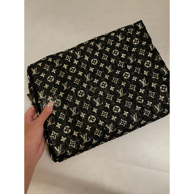 ルイヴィトン　ストール　LOUIS VUITTON グリッター　モノグラム