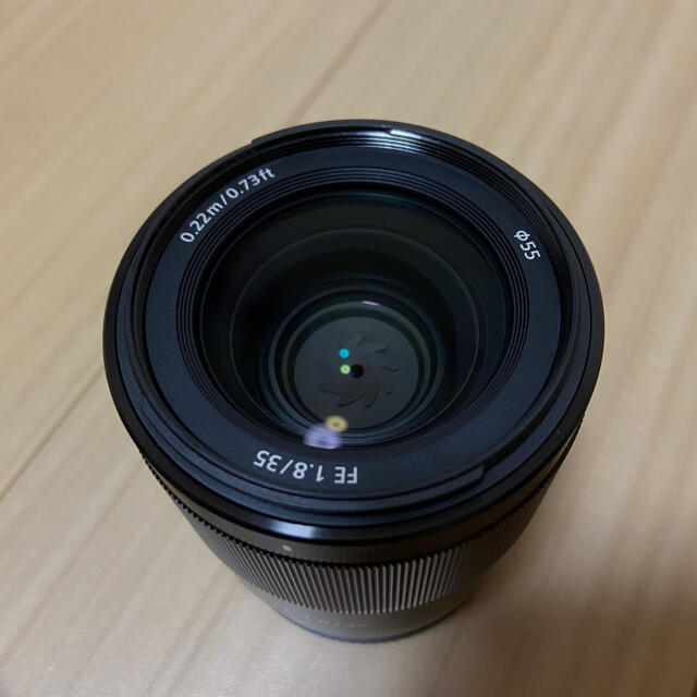 SONY(ソニー)のSONY FE 35mm F1.8 (SEL35F18F) スマホ/家電/カメラのカメラ(レンズ(単焦点))の商品写真