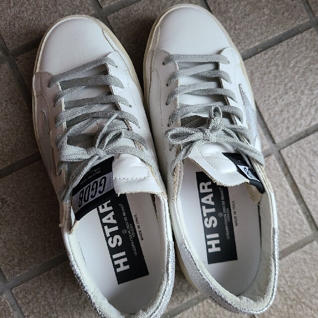 DEUXIEME CLASSE(ドゥーズィエムクラス)のGOLDEN GOOSE WHITE SNEAKERS レディースの靴/シューズ(スニーカー)の商品写真