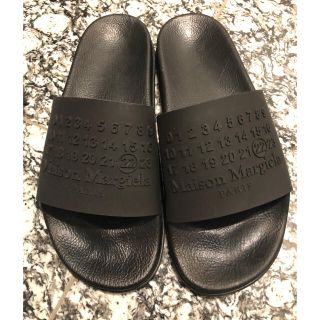 マルタンマルジェラ(Maison Martin Margiela)のMAISON MARGIELA マルジャラ ロゴ スライドサンダル 中古(サンダル)