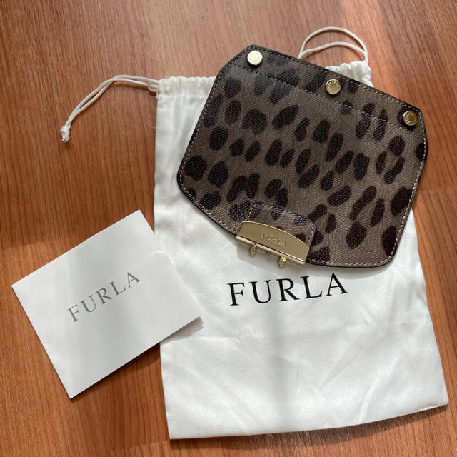 Furla(フルラ)の【新品】FURLA メトロポリス フラップ 袋付き 替え 付け替え フルラ レディースのバッグ(ショルダーバッグ)の商品写真