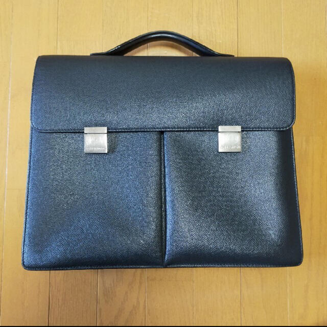 LOUIS VUITTON - ルイヴィトン タイガ ビジネスバッグの通販 by ぞの