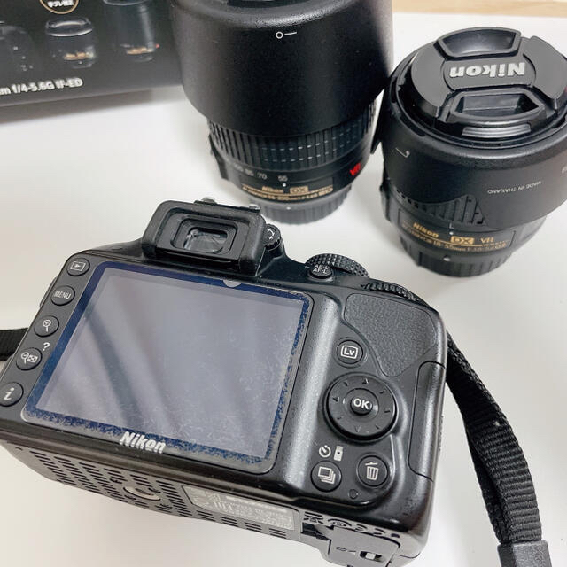 Nikon(ニコン)の美品 付属品完備 動作確認済み Nikon D3300 ダブルズームキット スマホ/家電/カメラのカメラ(デジタル一眼)の商品写真