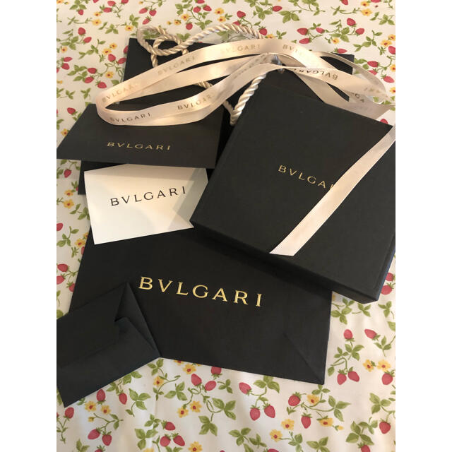 BVLGARI(ブルガリ)のBVLGARI ギフトボックスセット インテリア/住まい/日用品のオフィス用品(ラッピング/包装)の商品写真