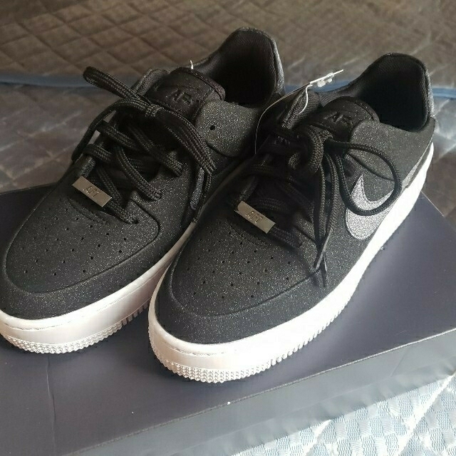 ウィメンズ黒 NIKE W AF1 SAGE LOW  エアフォース セイジ