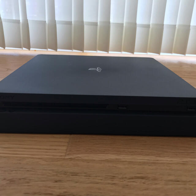 SONY PlayStation4 CUH-2000B B01 ＋ソフト１本