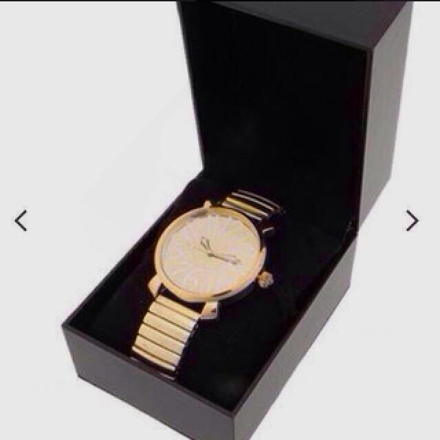 【送料込み】FLOVE 太ベルト時計 レディースのファッション小物(腕時計)の商品写真