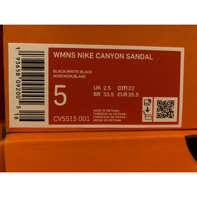 NIKE(ナイキ)のNIKE ナイキ キャニオンサンダル　CV5515-001  22cm レディースの靴/シューズ(サンダル)の商品写真