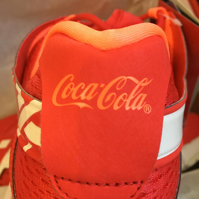 asics(アシックス)の新品28.5cm ゲルクァンタム90 コカコーラ　アシックス coca-cola メンズの靴/シューズ(スニーカー)の商品写真