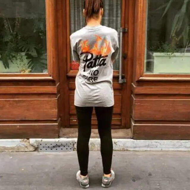 Patta Mo Fire Tシャツ グレー M パタ TEE