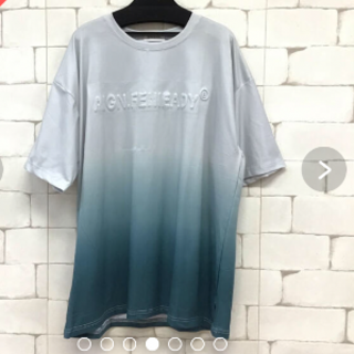 【同梱限定】立体ロゴグラデーション BIGTシャツグリーン系(Tシャツ(半袖/袖なし))