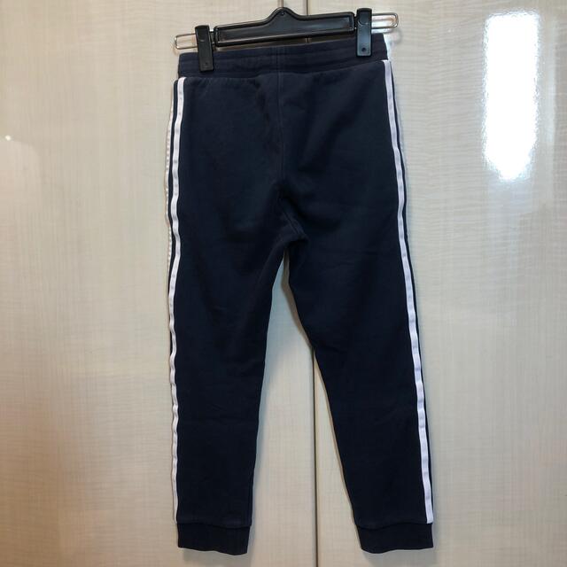 adidas(アディダス)のadidas キッズ　ジャージ　130 キッズ/ベビー/マタニティのキッズ服男の子用(90cm~)(パンツ/スパッツ)の商品写真