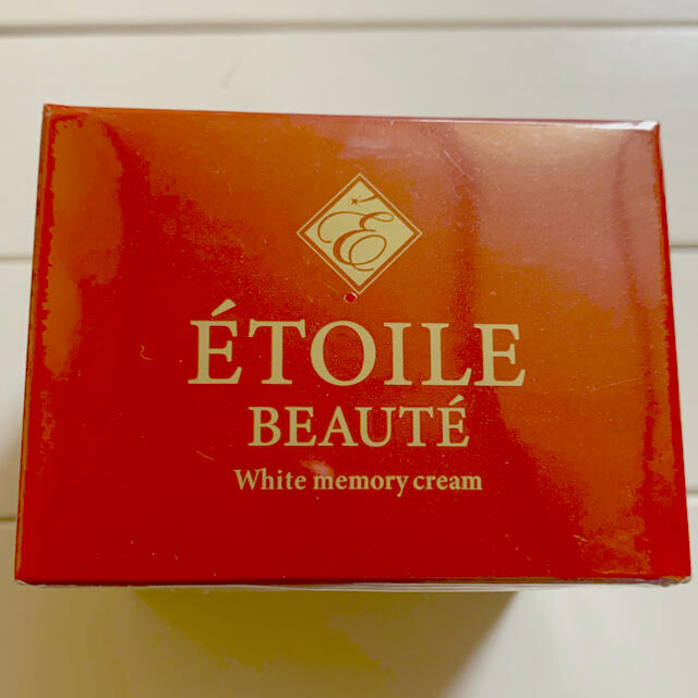 ETOILE BEAUTE 薬用ホワイトニングゲルLA 4,500 円