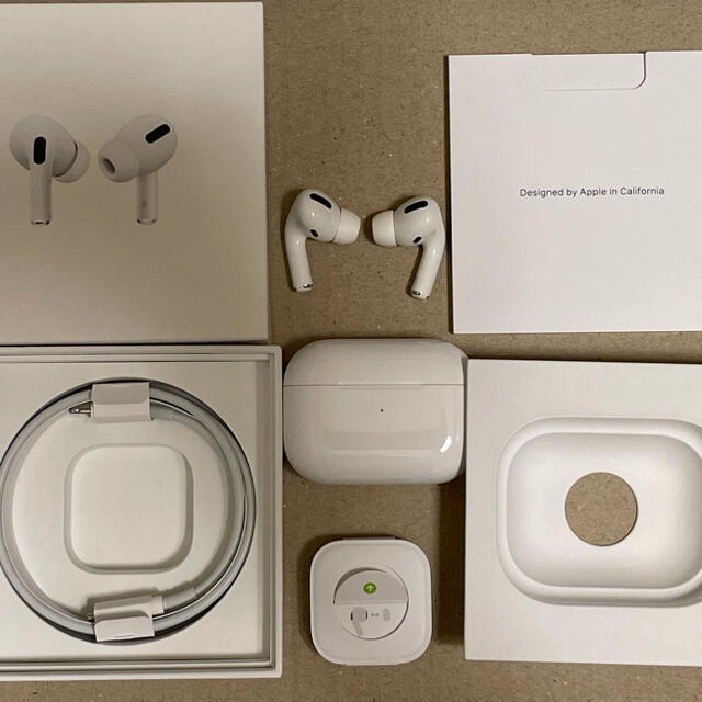 スマホ/家電/カメラAirPods Pro MWP22J/A 本体 AppleCare+ 品