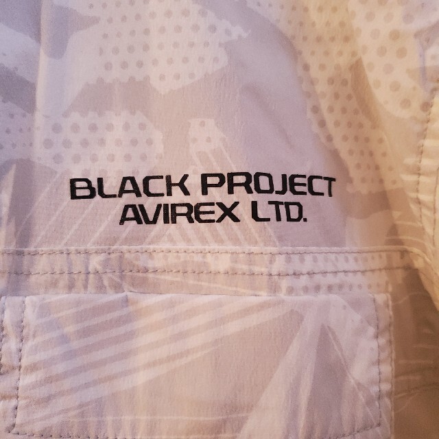 AVIREX(アヴィレックス)のAVIREX ナイロンパーカー(半袖)2XL メンズのジャケット/アウター(ナイロンジャケット)の商品写真