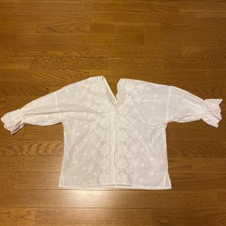 ハッシュアッシュ(HusHush)の刺繍ブラウス(シャツ/ブラウス(長袖/七分))