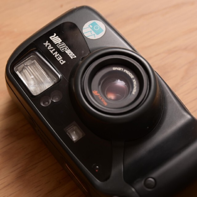 PENTAX(ペンタックス)の電池付 PENTAX フィルムカメラ Zoom 90 WR 防水 動作確認 スマホ/家電/カメラのカメラ(フィルムカメラ)の商品写真