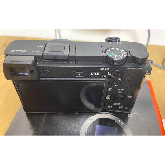 SONY(ソニー)のソニーSONY a6300ボディ 2025年保証 ショット数 829枚 スマホ/家電/カメラのカメラ(ミラーレス一眼)の商品写真