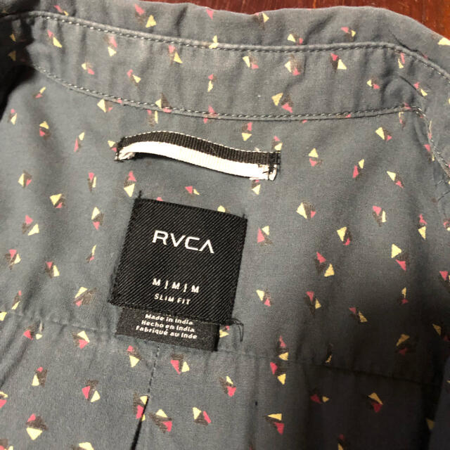 RVCA(ルーカ)のRVCA ルーカ　半袖シャツ　アロハシャツ　Mサイズ メンズのトップス(Tシャツ/カットソー(半袖/袖なし))の商品写真