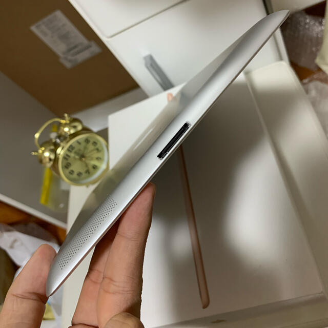 iPad(アイパッド)の極美品　iPad3 16GB  WIFIモデル　アイパッド　第3世代 スマホ/家電/カメラのPC/タブレット(タブレット)の商品写真