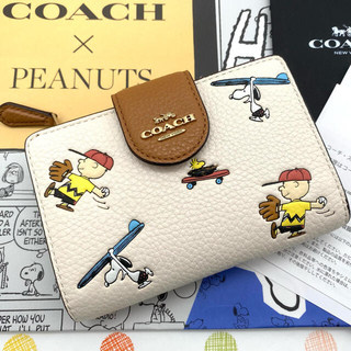 コーチ(COACH)の新品未使用 COACH スヌーピーコラボ コーチ 財布　折財布　チョークマルチ(財布)
