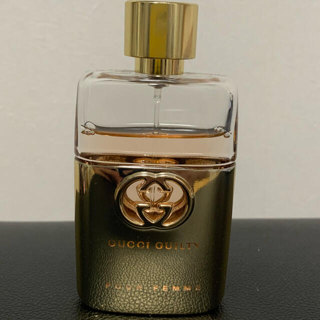 Gucci(グッチ)のグッチ ギルティ プールファム〕 オードパルファム(50ml) コスメ/美容の香水(香水(女性用))の商品写真