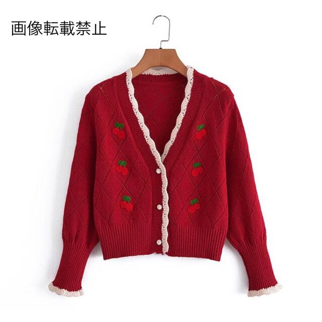 ZARA(ザラ)の🎐8月新作🍧5163◆red レッド チェリー デザイン ニット カーディガン レディースのトップス(カーディガン)の商品写真