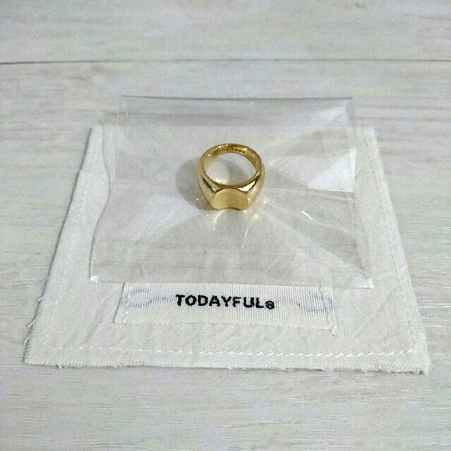 TODAYFUL(トゥデイフル)の【美品】TODAYFUL "Seal Ring" ピンキーリング指輪アクセサリー レディースのアクセサリー(リング(指輪))の商品写真