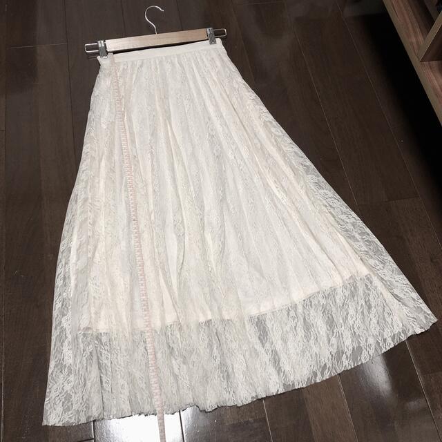 GU(ジーユー)のGU レーススカート　白 レディースのスカート(ロングスカート)の商品写真