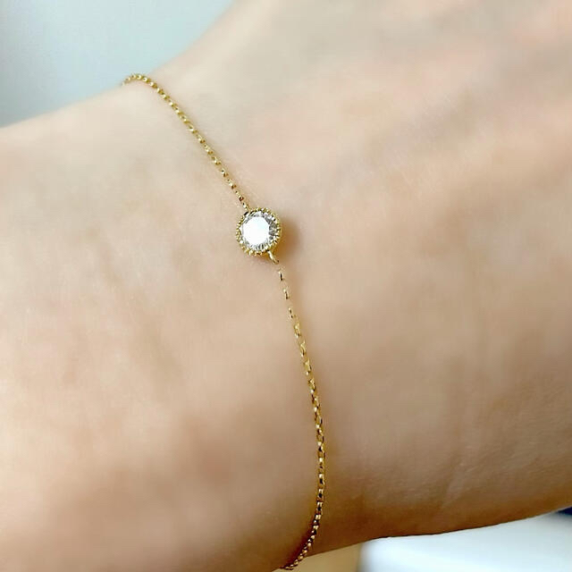 JEWELRY TSUTSUMI(ジュエリーツツミ)のジュエリーツツミ、k18、ダイヤモンド、ブレスレット、0.15ct、箱付き。 レディースのアクセサリー(ブレスレット/バングル)の商品写真