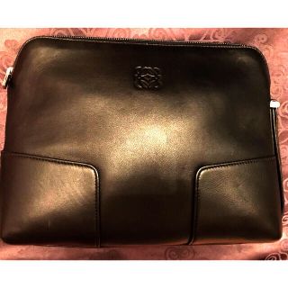 ロエベ(LOEWE)の♡LOEWE♡ クラッチバッグ　ブラック　ロエベ(セカンドバッグ/クラッチバッグ)