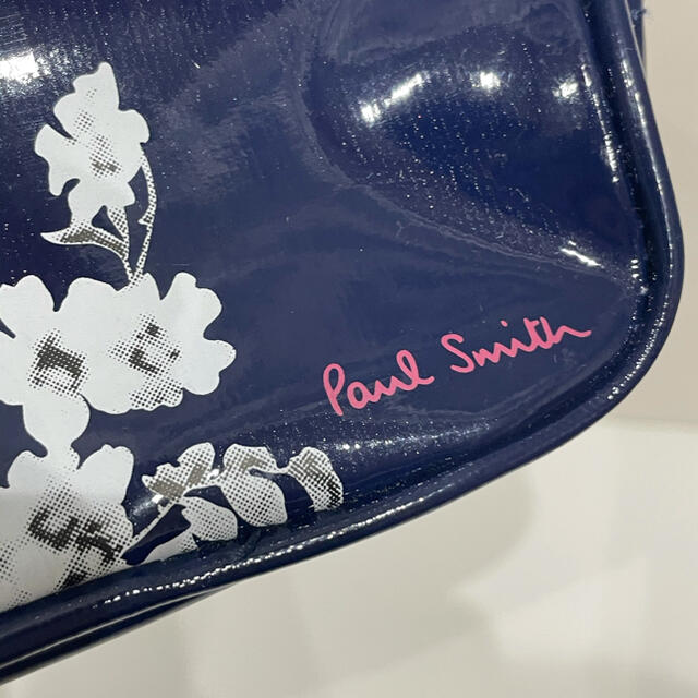 Paul Smith(ポールスミス)の良品！！【ポールスミス　花柄　ポーチ】 レディースのファッション小物(ポーチ)の商品写真