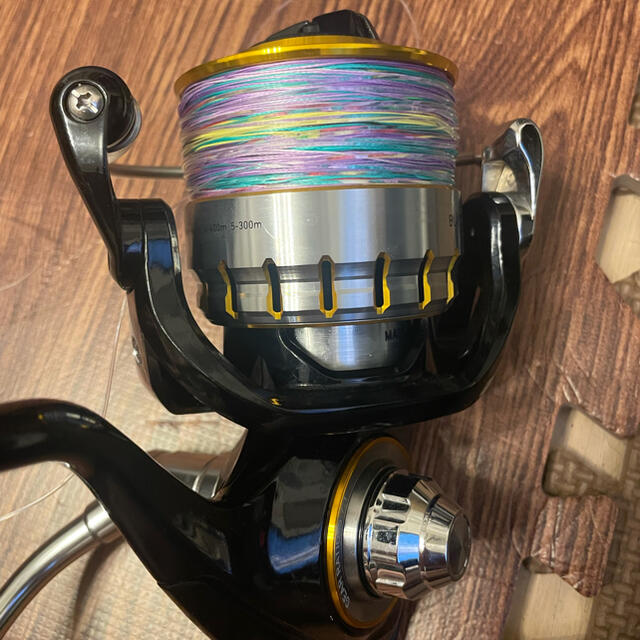 DAIWA(ダイワ)のダイワ　ブラスト　5000H ブラスト5000h リール スポーツ/アウトドアのフィッシング(リール)の商品写真