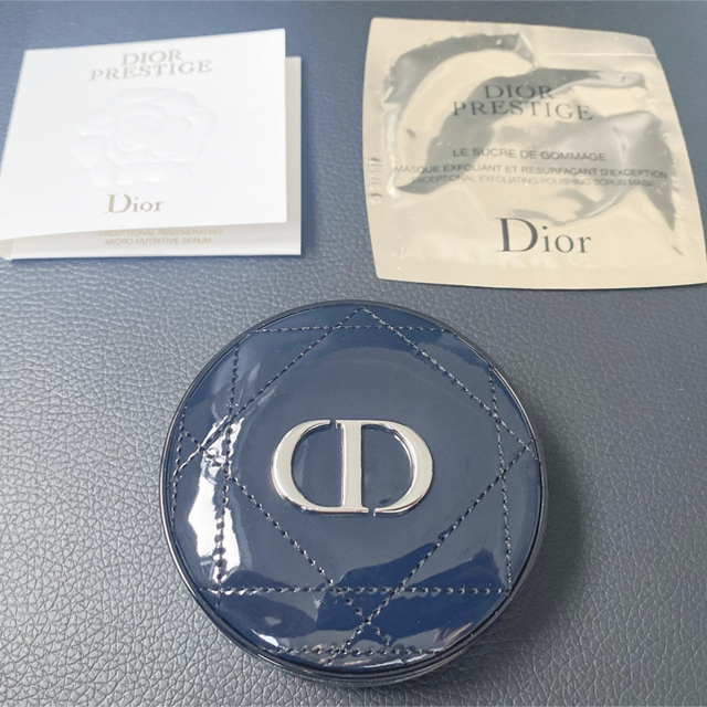 Dior(ディオール)のDior クッションファンデ コスメ/美容のベースメイク/化粧品(ファンデーション)の商品写真