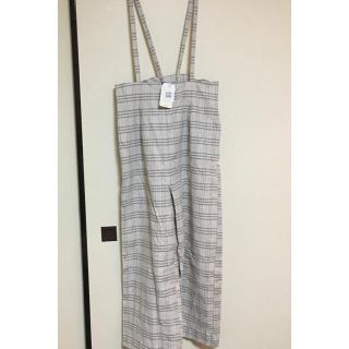 ダブルクローゼット(w closet)の●新品　ダブルクローゼット  サロペットパンツ(サロペット/オーバーオール)