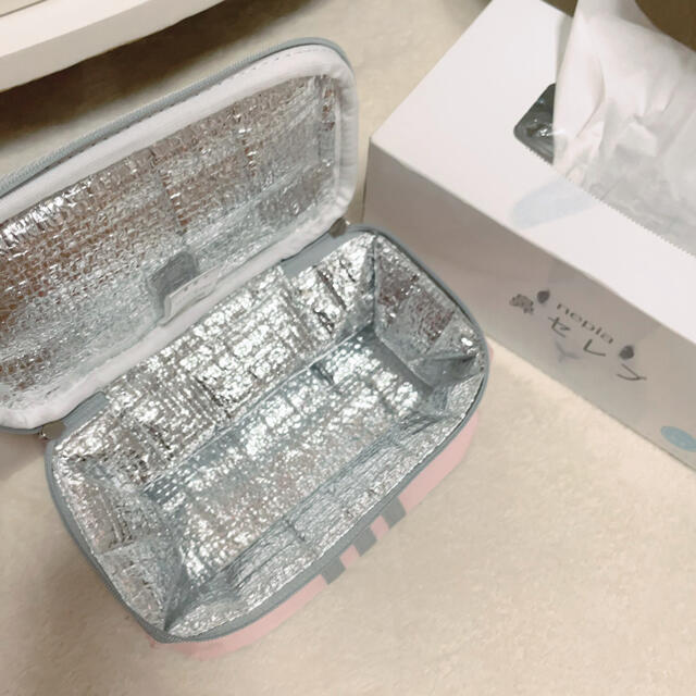 adidas(アディダス)の𓊆 新品 adidas 保冷保温ポーチ 𓊇  インテリア/住まい/日用品のキッチン/食器(弁当用品)の商品写真