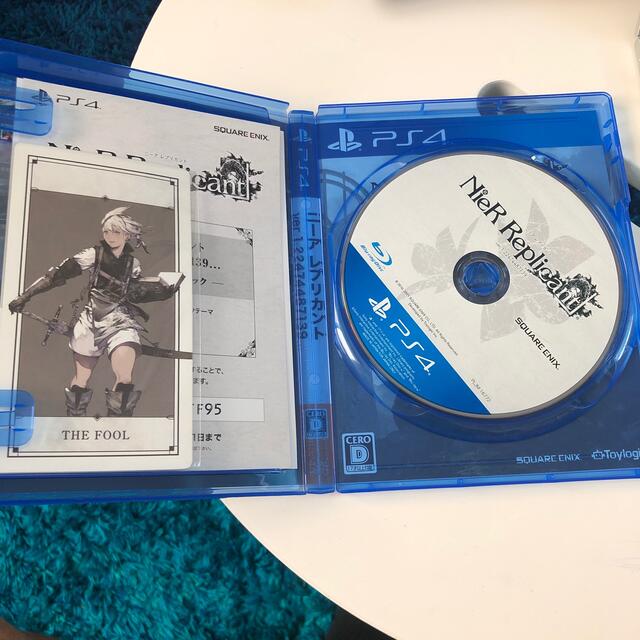 PlayStation4(プレイステーション4)のNieR Replicant ver.1.22474487139... PS4 エンタメ/ホビーのゲームソフト/ゲーム機本体(家庭用ゲームソフト)の商品写真