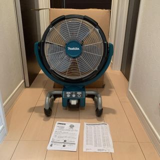 マキタ(Makita)のマキタ 充電式ファン産業扇 羽根径33cmCF300DZ(工具/メンテナンス)