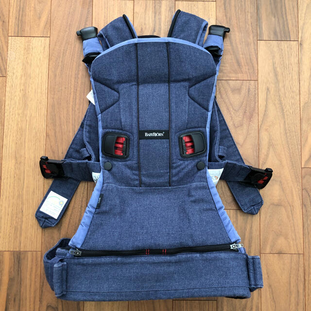 BABYBJORN(ベビービョルン)のベビービョルン　抱っこひも キッズ/ベビー/マタニティの外出/移動用品(抱っこひも/おんぶひも)の商品写真