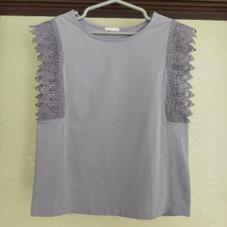 ジーユー(GU)の美品★GU★レーストリムデザインT★ライトパープル★Mサイズ(Tシャツ(半袖/袖なし))