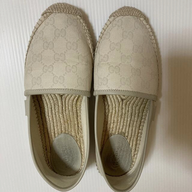 Gucci(グッチ)のGUCCI エスパ　グッチ　靴 レディースの靴/シューズ(スリッポン/モカシン)の商品写真