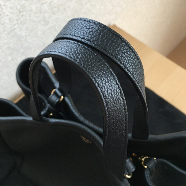 4年保証』 celine おみ様お取り置き*3/31まで - ショルダーバッグ 4年保証』 celine おみ様お取り置き*3/31まで - ショルダーバッグ