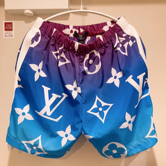 【全国即完売】Louis Vuitton 水着 ハーフパンツ 36