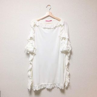 フェリシモ(FELISSIMO)の◇美品/FELISSIMO haco. spica フリルカットソーワンピース(ひざ丈ワンピース)