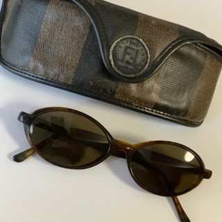 フェンディ(FENDI)のFENDI vintage サングラス　キャットアイ(サングラス/メガネ)