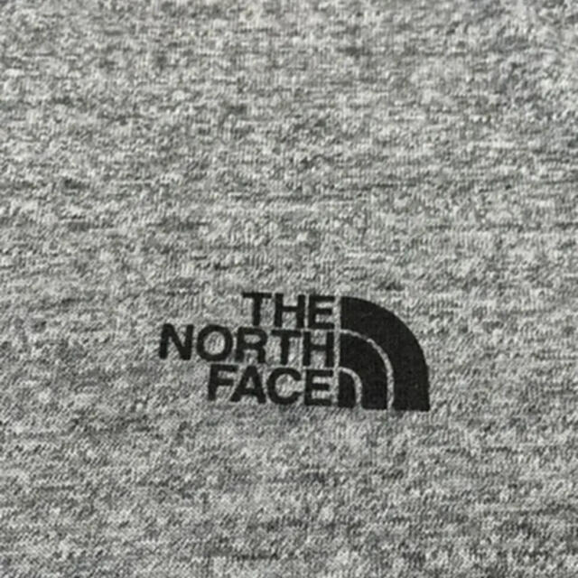 THE NORTH FACE(ザノースフェイス)のTHE NORTH FACE  Tシャツ　メンズ　XS メンズのトップス(Tシャツ/カットソー(半袖/袖なし))の商品写真