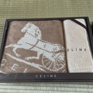 セリーヌ(celine)の専用です！　セリーヌ　バスタオルセット馬車柄(タオル/バス用品)