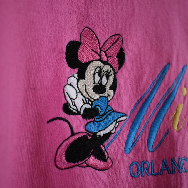Disney(ディズニー)のDisney ピンク 刺繍ロゴTシャツ ミニー オーバーサイズ かわいい メンズのトップス(Tシャツ/カットソー(半袖/袖なし))の商品写真