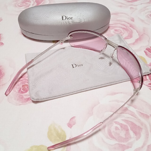 Christian Dior(クリスチャンディオール)の♥️クリスチャンディオール♥️サングラス♥️Christian Dior♥ レディースのファッション小物(サングラス/メガネ)の商品写真