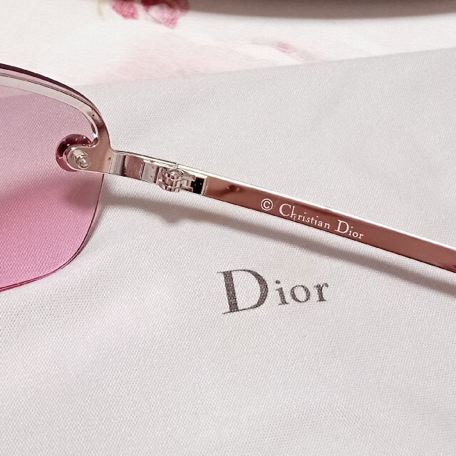 Christian Dior(クリスチャンディオール)の♥️クリスチャンディオール♥️サングラス♥️Christian Dior♥ レディースのファッション小物(サングラス/メガネ)の商品写真